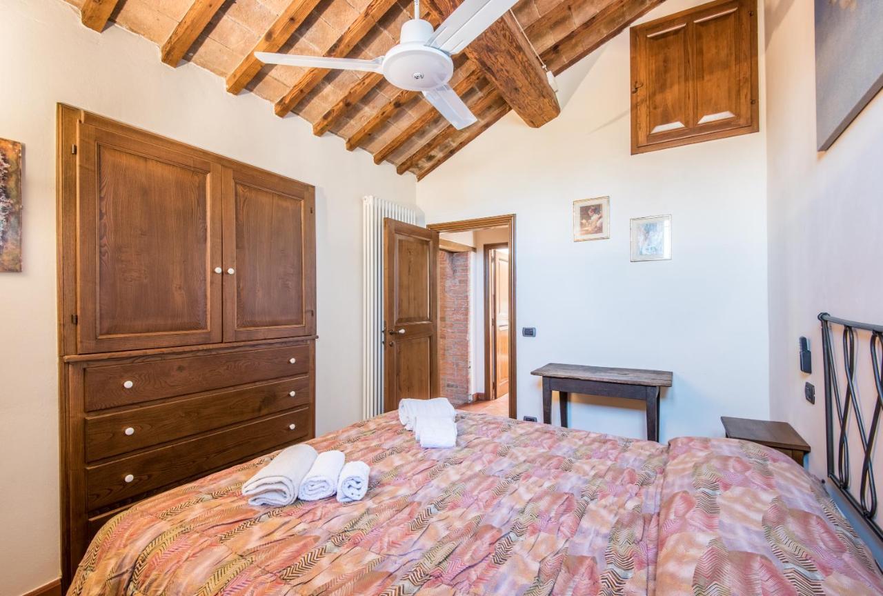 Appartamento Gemma Bianca-Tavoleto Castiglione dʼOrcia Buitenkant foto